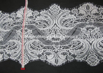 China OEM/ODM de Witte Versiering van het Wimperkant, Kledingstuktoebehoren CY-HB3240 leverancier