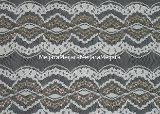 China Gouden Metaalkantstof 150cm Breedte/In water oplosbare Kantstof CY-LW0798 leverancier