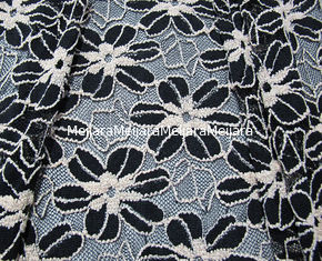 China De zwarte/het Wit breide Elastische Kantstof voor Dame Garment Sunflower Pattern CY-DK0008 leverancier