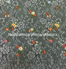 China Kleine Bloemenbasis op Mooie Bloemen gegratineerde gescherpte Nylon Geborduurde Kantstof leverancier