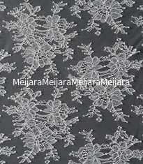 China 150cm Ontwerp van de de Stoffen Witte Bloem van het Breedte het Nylon Kant voor Kleding leverancier