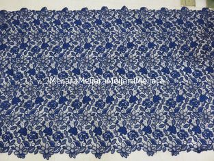 China Handwork van de het Kantstof van het koningsblauwenkoord Bloemen Geborduurde voor Vrouwenkleding leverancier