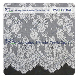 Gescherpte Bloemenchantilly gratineerde Kant, BV/ZIJN Bruids Kleding 150 x 300 cm leverancier