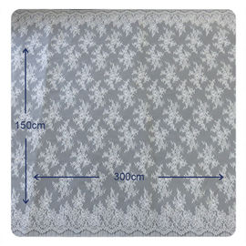100% de nylon Aangepaste Kleding van het het Kanthuwelijk van Ivoor Bloemen Gegratineerde Gescherpte Chantilly leverancier