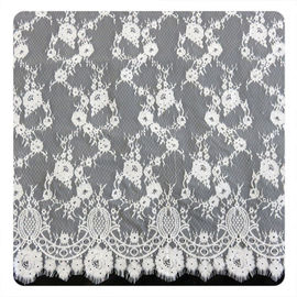 de Versieringskant van 150 x 300 cm Chantilly, Stofferingsstof voor Avondjurk of Dame Garment leverancier