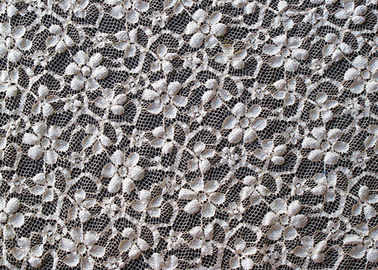 Helemaal over het Kantstof 45% van de Bloemrek Nylon 40% Rayon 15% Spandex-OEM/ODM CY-LW0104 leverancier