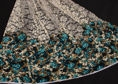 De nylon Digitale Gedrukte Stof van Spandex voor Dameskledingstuk CY-LY0041 leverancier