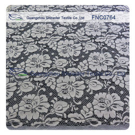 Katoenen van vrouwenkledingstukken Nylon Kantstof met Bloemencomité 1,45 - 1.5m Breedte leverancier