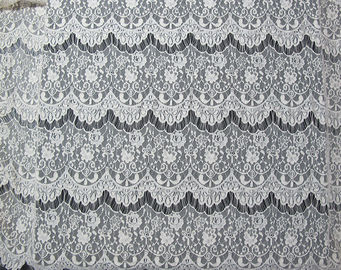 Verdun de holle nylon stof van het wimper Franse kant gegratineerde kant voor damekledingstuk (CY-DN0002) leverancier