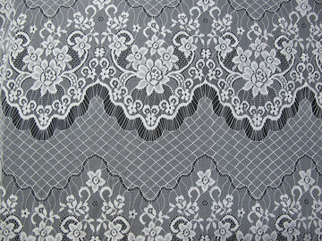 De decoratieve Stof van het Wimper Nylon Kant gratineerde Geel Polyamide voor Nachtkleding (CY-DN0005) leverancier