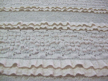 Multilayer Bruids de Versieringsstof Eco Vriendschappelijke 50 van het Rekkant ' „- 52“ 'CY-LW0182 leverancier