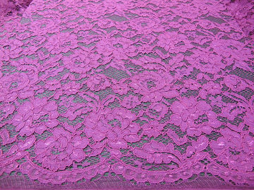 Elegante Purple haakt Materiaal van het de Stoffen het Nylon Rayon van het Bloemkant voor Kledingstuk leverancier