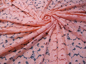 De dames kleden van de Katoenen Nylon Bloemen Roze Elegante krimpen-Bestand Kantstof  leverancier
