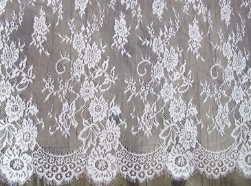 De witte Decoratieve Versiering van het Wimperkant met 80cm Breedte CY-HB0460 leverancier