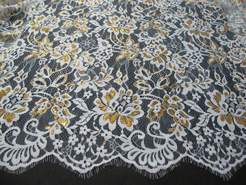 Het gouden Metaal Nylon Wimperkant In orde maken voor de Breedte van de Kledingsmanier 140CM leverancier