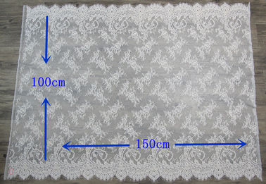 De zachte Nylon van het Katoenen Versiering Wimperkant, Witte het Kantstof van de Huwelijkskleding leverancier