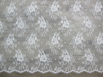 De vierkante Nylon Versiering van het Wimperkant/Kledings Uitstekend Kant voor Decoratie 150cm x 150cm leverancier