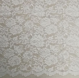 Nylon Bruids Kantstof met Bloem en Bladpatroon leverancier