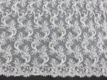 Het elegante Kant van Chantilly van de Koordviscose/Geborduurde Kantstof leverancier