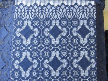 De mooie Diepe Blauwe Geometrische van het Katoenen Nylon Stof Rekkant/de Stof van het Kantgordijn leverancier