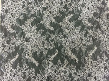 Gevoelige Witte Gegratineerde Chantilly-Kantlingerie, Bruids Geribde Kantstof leverancier