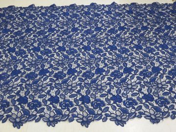 Handwork van de het Kantstof van het koningsblauwenkoord Bloemen Geborduurde voor Vrouwenkleding leverancier